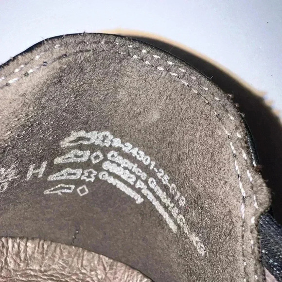 Caprice women’s Mary Jane shoes Leather made in Germany Sz Us 9/ EU 40 - Picture 8 of 10